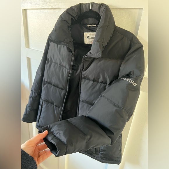 EUC Vintage Guess down puffer coat women’s small black zip up jacket unisex top - Picture 10 of 16